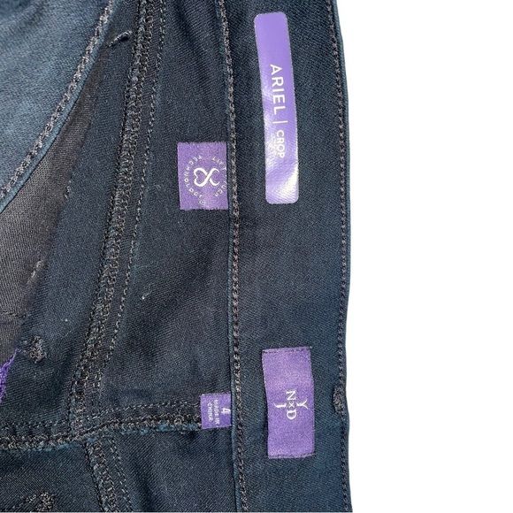 NYDJ Crop Capri Jeans Lift Tuck Tech Black Stretch Studded Rhinestone Cuff Sz 4 - Picture 4 of 4